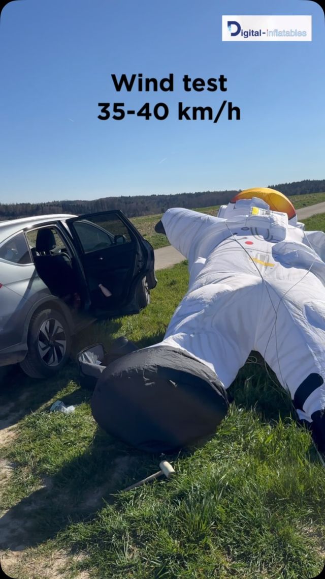 Some winds today so we decided to put a bit stress on our cheapest dummy cosmonaut! 😇